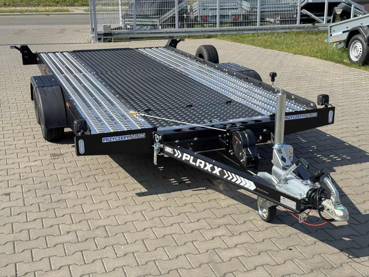 Lorries PLAXX27-4520 – laweta aluminiowa 2,7T - Remolque portavehículos: foto 4 Lorries PLAXX27-4520 – laweta aluminiowa 2,7T - Remolque portavehículos: foto 4