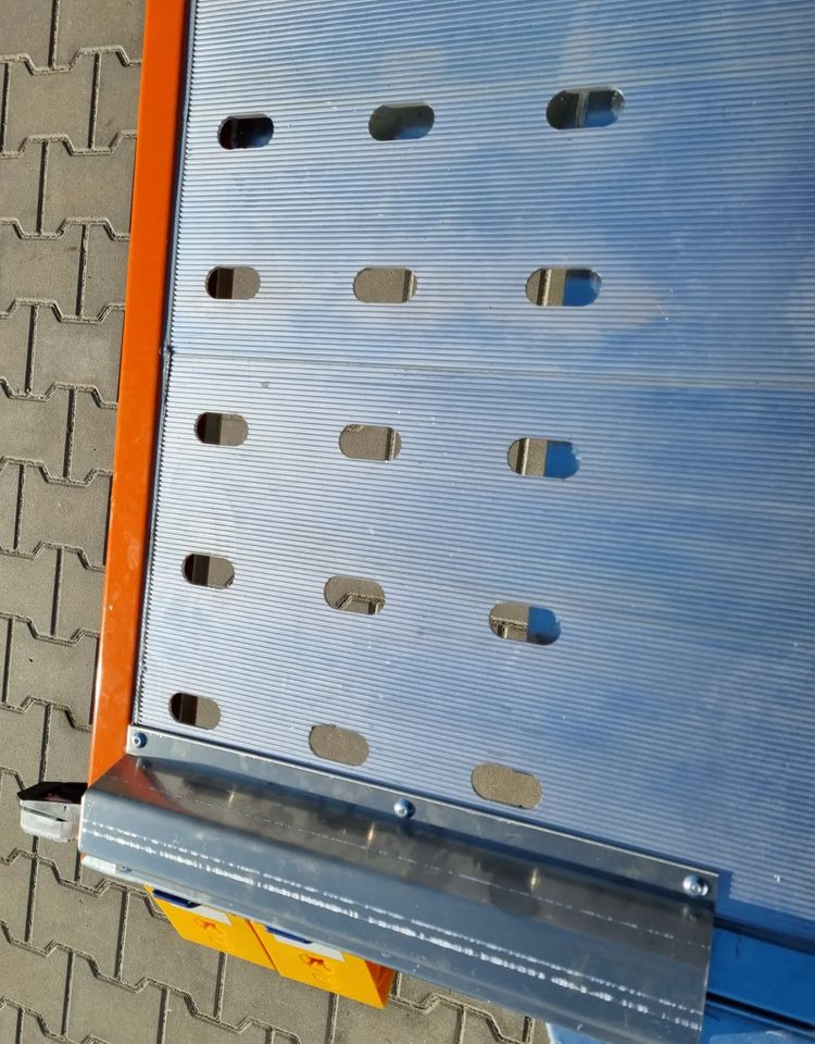 Remolque portavehículos nuevo WIOLA L35G65P hydraulic lifting 650x216 cm 3.5T GVW for vans trucks: foto 17
