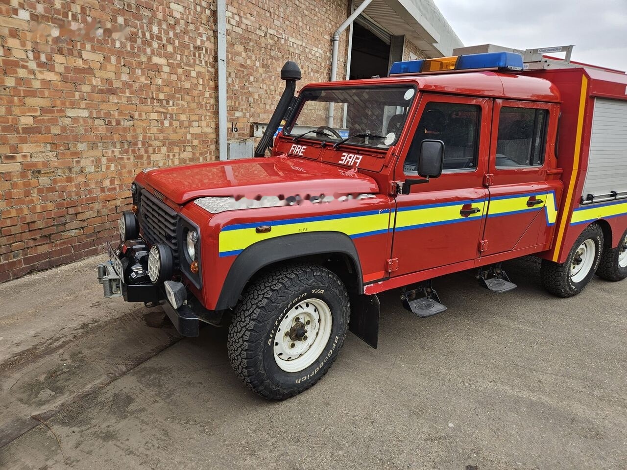Land Rover 130 - Camión de bomberos: foto 3 Land Rover 130 - Camión de bomberos: foto 3