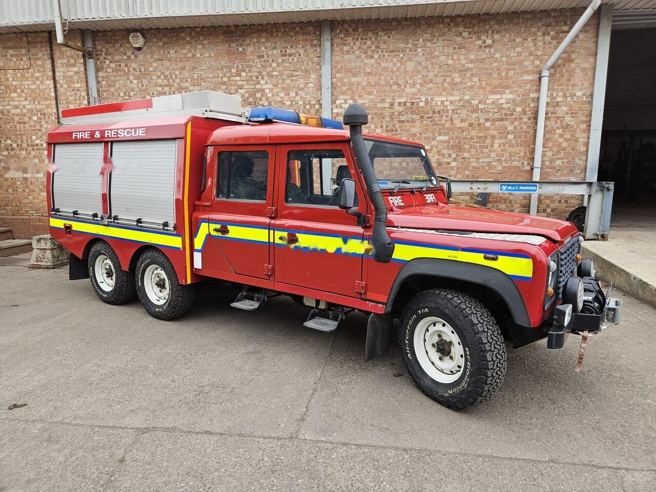Land Rover 130 - Camión de bomberos: foto 4 Land Rover 130 - Camión de bomberos: foto 4