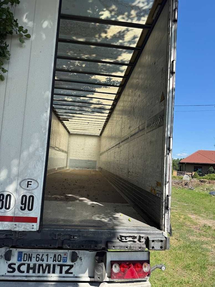 Schmitz Izoterma Kontener Box, 2015 r , z Francji - Semirremolque caja cerrada: foto 4 Schmitz Izoterma Kontener Box, 2015 r , z Francji - Semirremolque caja cerrada: foto 4