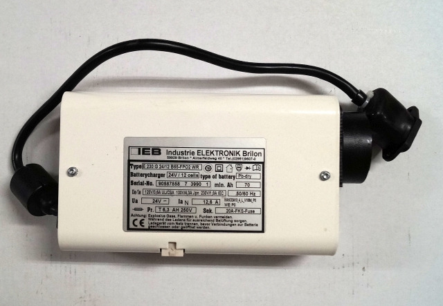 IEB 90587858 | IEB charger EFG 230 G 24/12 B65-FP02 WR 24V12,6A 220V 50/60Hz fro - Acumulador para Equipo de manutención: foto 1 IEB 90587858 | IEB charger EFG 230 G 24/12 B65-FP02 WR 24V12,6A 220V 50/60Hz fro - Acumulador para Equipo de manutención: foto 1
