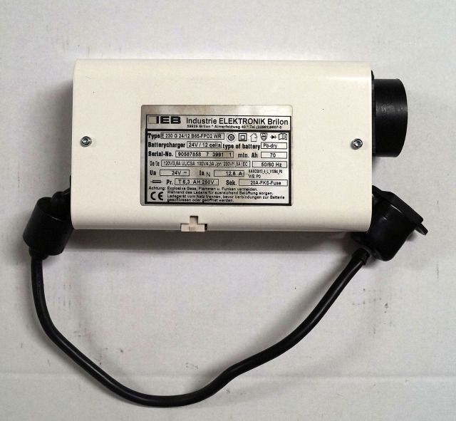 IEB 90587858 | IEB charger EFG 230 G 24/12 B65-FP02 WR 24V12,6A 220V 50/60Hz fro - Acumulador para Equipo de manutención: foto 1 IEB 90587858 | IEB charger EFG 230 G 24/12 B65-FP02 WR 24V12,6A 220V 50/60Hz fro - Acumulador para Equipo de manutención: foto 1