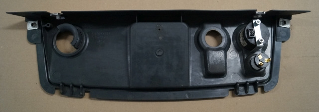 Jungheinrich 51500314 | bonnet including contact key and battery/hour indicator - Bastidor/ Chasis para Equipo de manutención: foto 2 Jungheinrich 51500314 | bonnet including contact key and battery/hour indicator - Bastidor/ Chasis para Equipo de manutención: foto 2