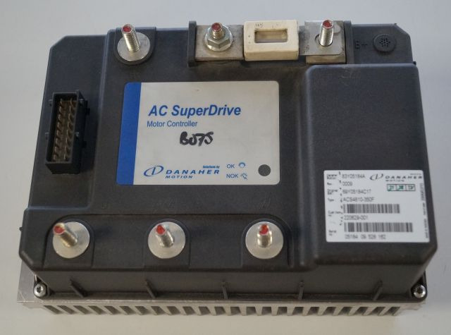 Toyota/BT 220629-001 | Danaher motion AC Superdrive motor controller 83Y05184A A Danaher motion AC Superdrive motor controller 83Y05184A ACS4810-350F Rev 0009 sn. 0518409528162 - Unidad de control para Equipo de manutención: foto 1 Toyota/BT 220629-001 | Danaher motion AC Superdrive motor controller 83Y05184A A Danaher motion AC Superdrive motor controller 83Y05184A ACS4810-350F Rev 0009 sn. 0518409528162 - Unidad de control para Equipo de manutención: foto 1