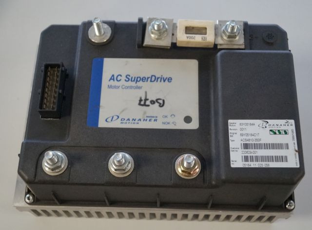 Toyota/BT 220629-001 | Danaher motion AC Superdrive motor controller 83Y05184A A Danaher motion AC Superdrive motor controller 83Y05184A ACS4810-350F Rev 0011 sn. 0518411025058 - Unidad de control para Equipo de manutención: foto 1 Toyota/BT 220629-001 | Danaher motion AC Superdrive motor controller 83Y05184A A Danaher motion AC Superdrive motor controller 83Y05184A ACS4810-350F Rev 0011 sn. 0518411025058 - Unidad de control para Equipo de manutención: foto 1