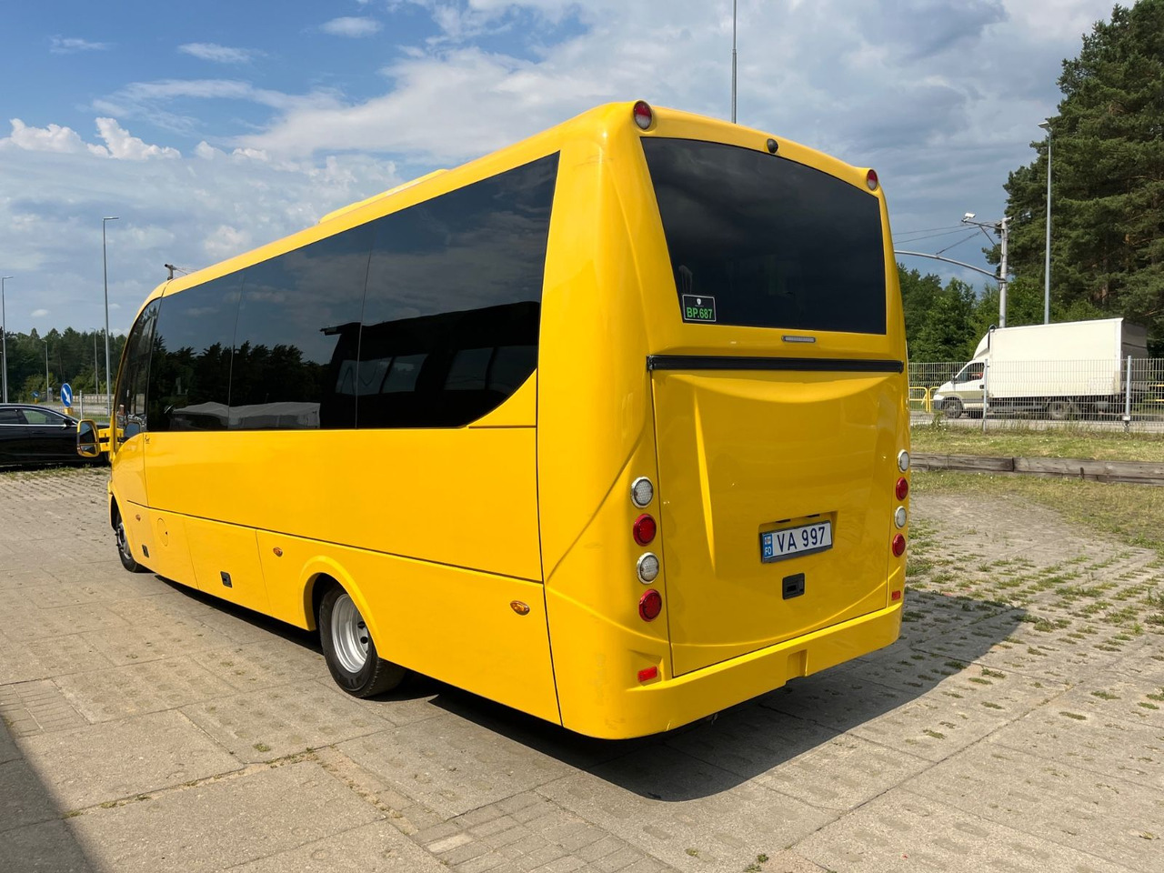 Iveco Rosero First / 24+1+1 / Telma/ EURO6 - Autocar: foto 5 Iveco Rosero First / 24+1+1 / Telma/ EURO6 - Autocar: foto 5