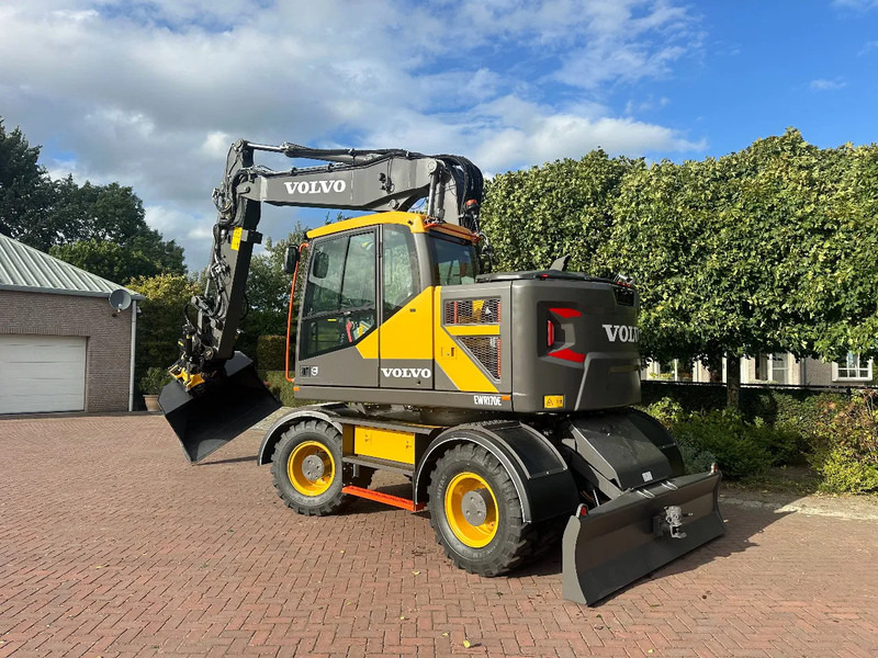 Volvo EWR170 E - Engcon EC319 DC3 - UNUSED - Excavadora de ruedas: foto 2 Volvo EWR170 E - Engcon EC319 DC3 - UNUSED - Excavadora de ruedas: foto 2