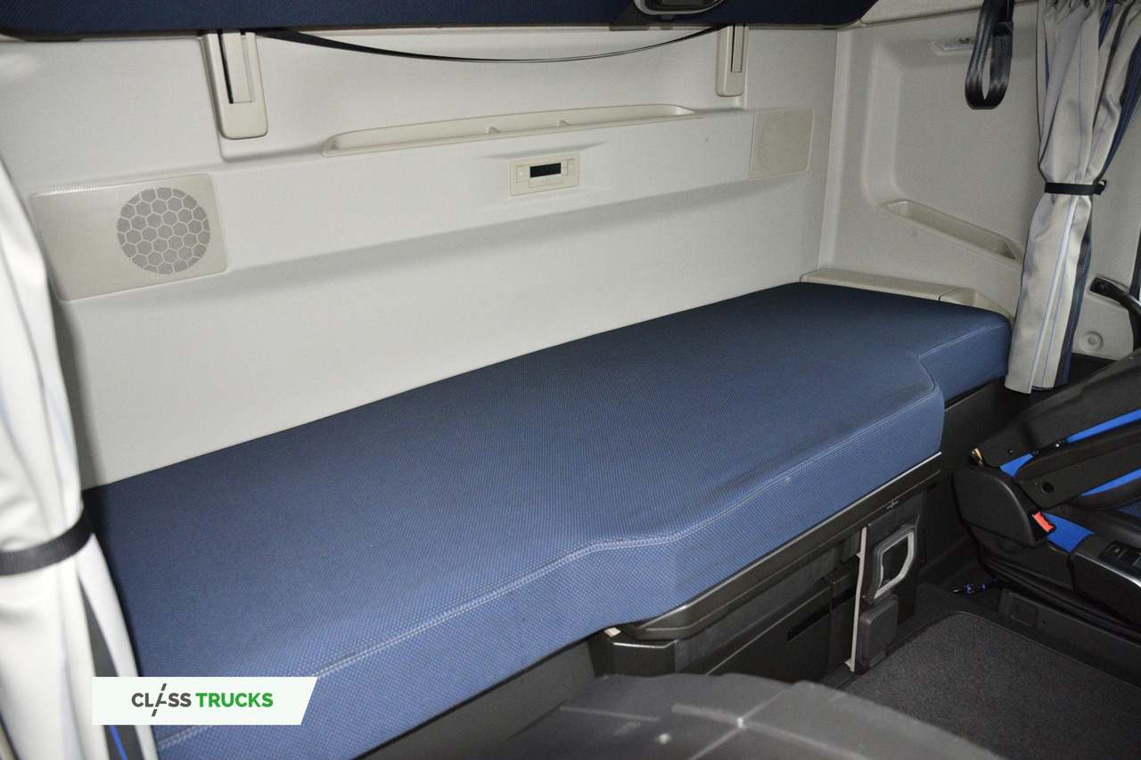 Volvo FH 460 Globetrotter XL Varios i-Save - Cabeza tractora: foto 4 Volvo FH 460 Globetrotter XL Varios i-Save - Cabeza tractora: foto 4