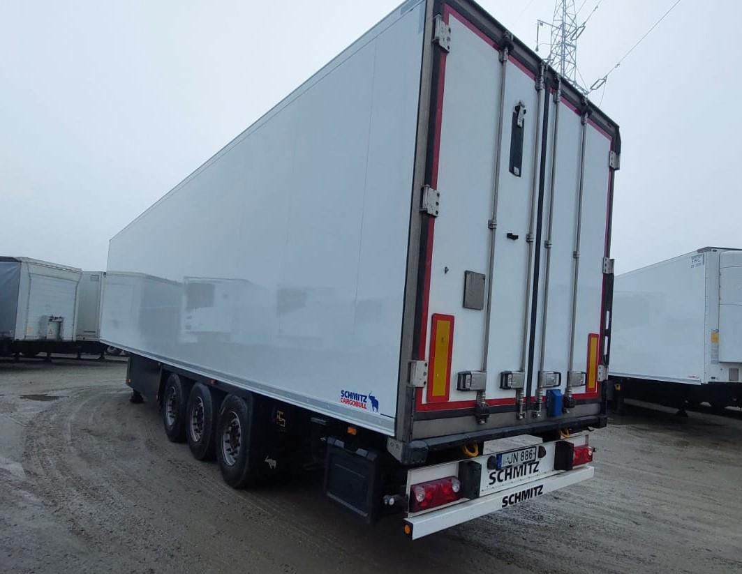 Schmitz Cargobull SKO FP 45 ThermoKing SLXi 300 - Semirremolque frigorífico: foto 4 Schmitz Cargobull SKO FP 45 ThermoKing SLXi 300 - Semirremolque frigorífico: foto 4