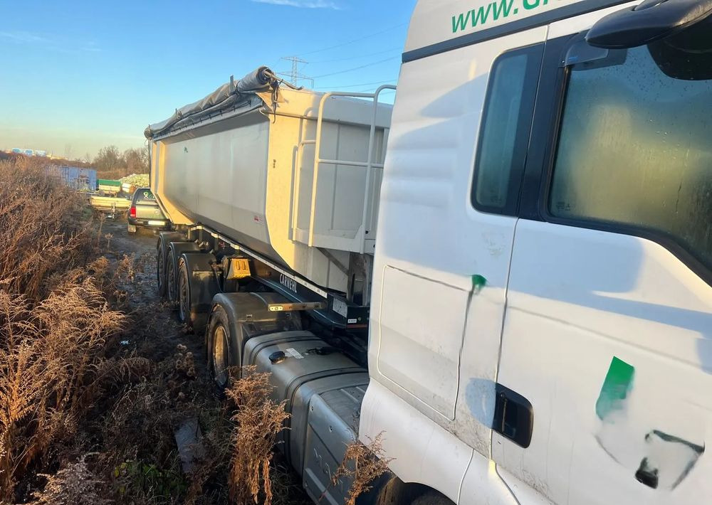 MAN TGX 500 KM (2017) / EURO 6 + Naczepa wywrotka 3-osiowa CARNEHL (2021) / oś podnoszona - Cabeza tractora, Semirremolque volquete: foto 5 MAN TGX 500 KM (2017) / EURO 6 + Naczepa wywrotka 3-osiowa CARNEHL (2021) / oś podnoszona - Cabeza tractora, Semirremolque volquete: foto 5