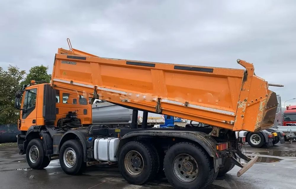 Iveco Trakker 450 E6 / BB/ 8x4 / Wywrotka Meiller 3-stronna / Bordmatik / Automat / Retarder - Camión volquete: foto 5 Iveco Trakker 450 E6 / BB/ 8x4 / Wywrotka Meiller 3-stronna / Bordmatik / Automat / Retarder - Camión volquete: foto 5