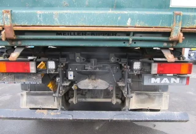 MAN TGS 18.360 4x4 BB – Meiller 3-stronna wywrotka | Euro 5 | 216 tys. km - Camión volquete: foto 5 MAN TGS 18.360 4x4 BB – Meiller 3-stronna wywrotka | Euro 5 | 216 tys. km - Camión volquete: foto 5