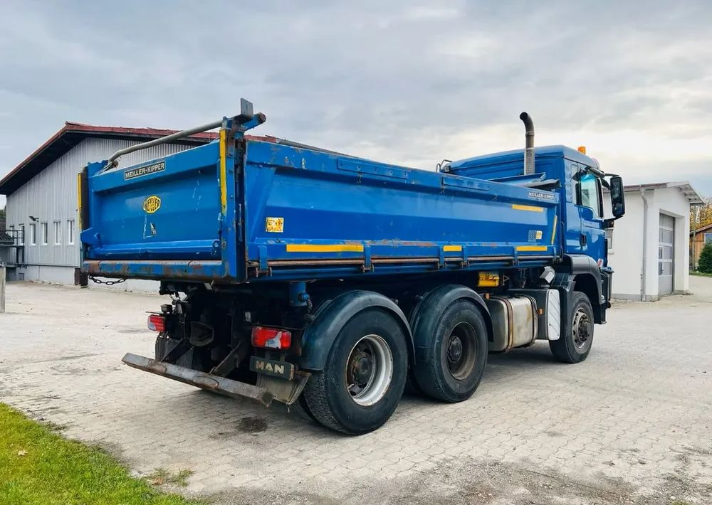 MAN TGS 26.440 6x6 Hydrodrive – Meiller 3-stronny wywrotka / Manual / Retarder / Tempomat / Euro 5 - Camión volquete: foto 2 MAN TGS 26.440 6x6 Hydrodrive – Meiller 3-stronny wywrotka / Manual / Retarder / Tempomat / Euro 5 - Camión volquete: foto 2