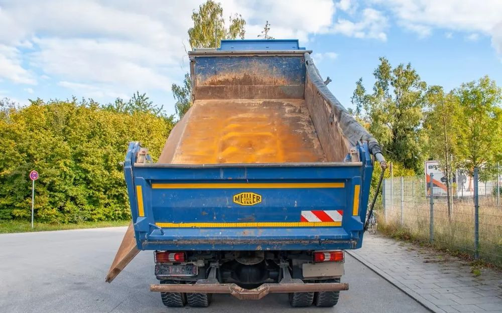 Camión volquete Mercedes-Benz Arocs 2652 6x4 – Wywrotka trójstronna Meiller z Bordmatik (Euro 6): foto 7