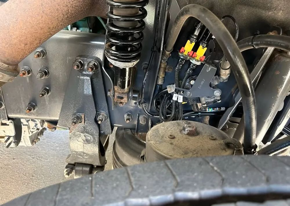 Volvo FM420 6x2 | HDS Atlas AK 186-3 z przestrzenią ładunkową | Euro6 |238 000 km - Camión caja abierta, Camión grúa: foto 5 Volvo FM420 6x2 | HDS Atlas AK 186-3 z przestrzenią ładunkową | Euro6 |238 000 km - Camión caja abierta, Camión grúa: foto 5