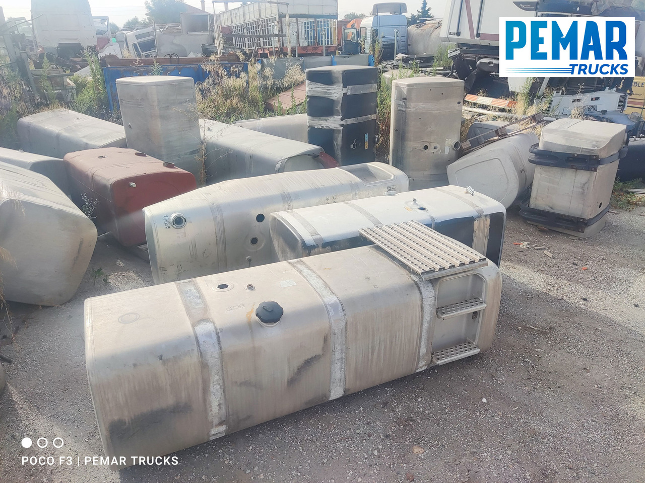 DEPOSITO DE GASOIL - COMBUSTIBLE - Herramienta/ Equipo: foto 2 DEPOSITO DE GASOIL - COMBUSTIBLE - Herramienta/ Equipo: foto 2