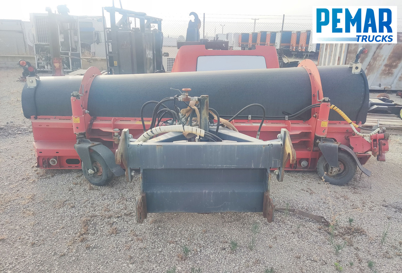 MAHLERS ROSSO 2000 37KP - Vehículo de deshielo: foto 3 MAHLERS ROSSO 2000 37KP - Vehículo de deshielo: foto 3