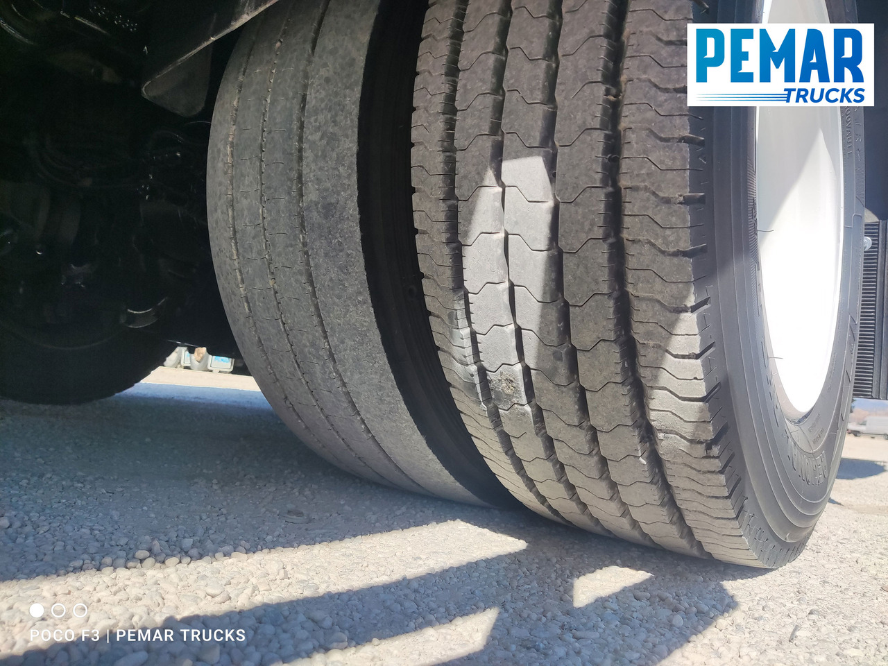 Camión frigorífico RENAULT D12 210 FRIGORIFICO 12T EURO 6: foto 19