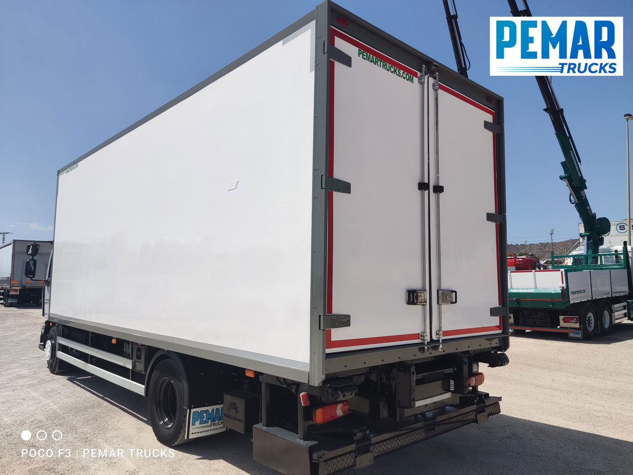Arrendamiento de RENAULT MIDLUM 270 FRIGORIFICO 16T EURO 5 RENAULT MIDLUM 270 FRIGORIFICO 16T EURO 5: foto 7