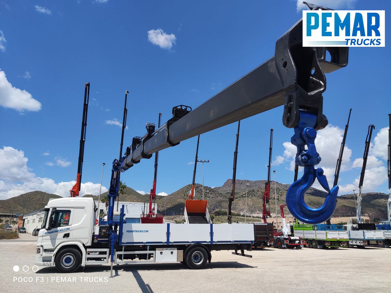 Camión grúa SCANIA P 370 GRUA CAJA FIJA 18T: foto 8