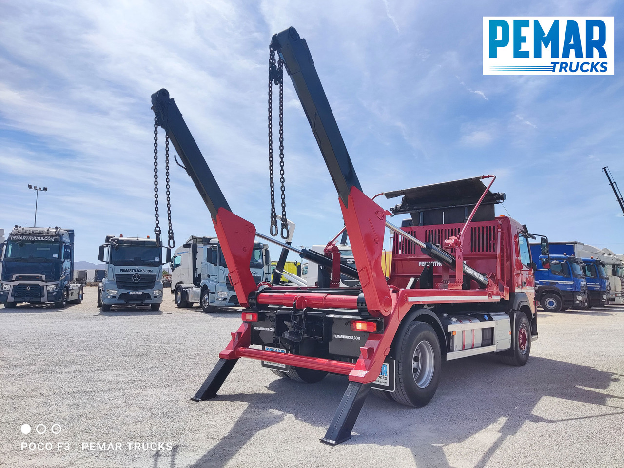 Arrendamiento de VOLVO FM 330 PORTACONTENEDOR CADENAS 18T VOLVO FM 330 PORTACONTENEDOR CADENAS 18T: foto 9