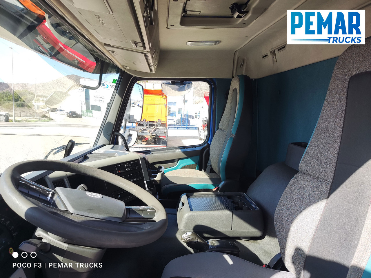 Camión caja abierta, Camión grúa VOLVO FM 450 6X2 GRUA CAJA FIJA EURO 6: foto 27