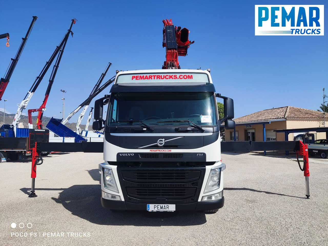 VOLVO FM 500 8X2 GRUA CAJA FIJA 32T - Camión grúa: foto 2 VOLVO FM 500 8X2 GRUA CAJA FIJA 32T - Camión grúa: foto 2