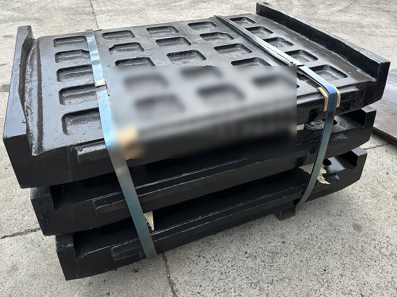 KINGLINK High Manganese Steel Fixed Jaw Plates 17003346 for CT2036 Jaw Crusher - Recambio para Maquinaria de construcción: foto 3 KINGLINK High Manganese Steel Fixed Jaw Plates 17003346 for CT2036 Jaw Crusher - Recambio para Maquinaria de construcción: foto 3