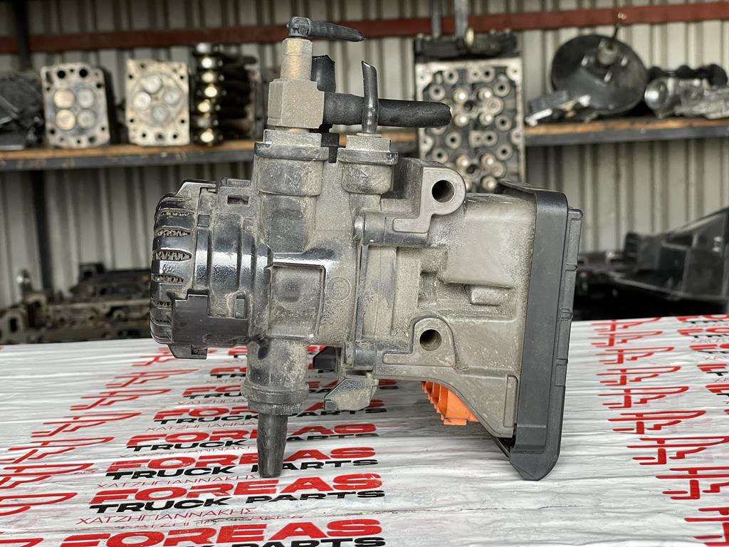 KNORR-BREMSE ABS ADJUSTMENT VALVE FOR MAN - 81.52106-6067 - Válvula de freno para Camión: foto 2 KNORR-BREMSE ABS ADJUSTMENT VALVE FOR MAN - 81.52106-6067 - Válvula de freno para Camión: foto 2