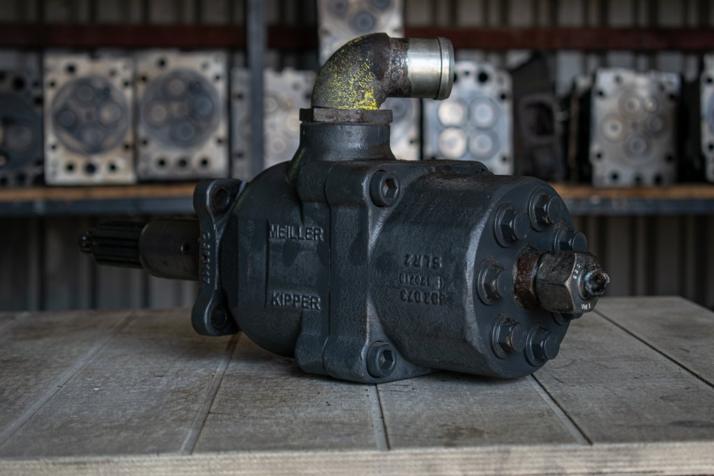MEILLER HYDRAULIC PUMP WITH 7 SINGLE ENERGY PISTONS - Bomba hidráulica para Camión: foto 2 MEILLER HYDRAULIC PUMP WITH 7 SINGLE ENERGY PISTONS - Bomba hidráulica para Camión: foto 2