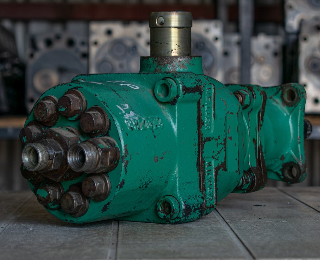 MEILLER PUMP WITH 9 DOUBLE ENERGY PISTONS - Bomba hidráulica para Camión: foto 1 MEILLER PUMP WITH 9 DOUBLE ENERGY PISTONS - Bomba hidráulica para Camión: foto 1