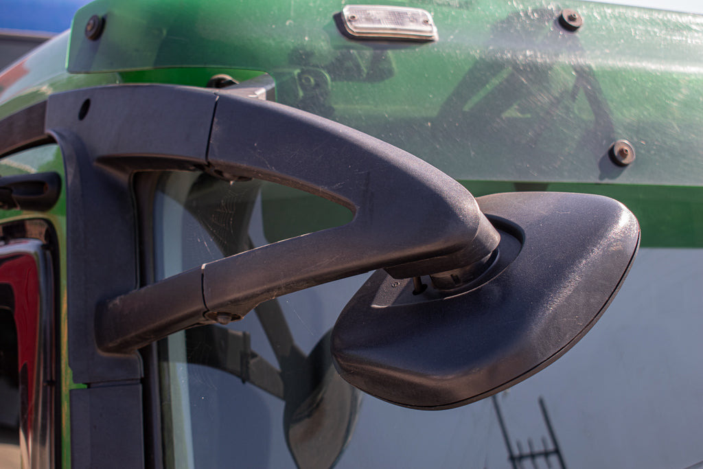 MERCEDES-BENZ ACTROS MP II - WINDSHIELD MIRROR - Espejo retrovisor para Camión: foto 1 MERCEDES-BENZ ACTROS MP II - WINDSHIELD MIRROR - Espejo retrovisor para Camión: foto 1