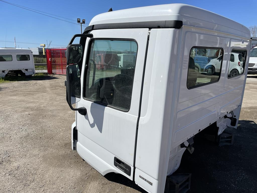 MERCEDES-BENZ ACTROS MP2 - EARTHWORKING - Cabina para Camión: foto 4 MERCEDES-BENZ ACTROS MP2 - EARTHWORKING - Cabina para Camión: foto 4