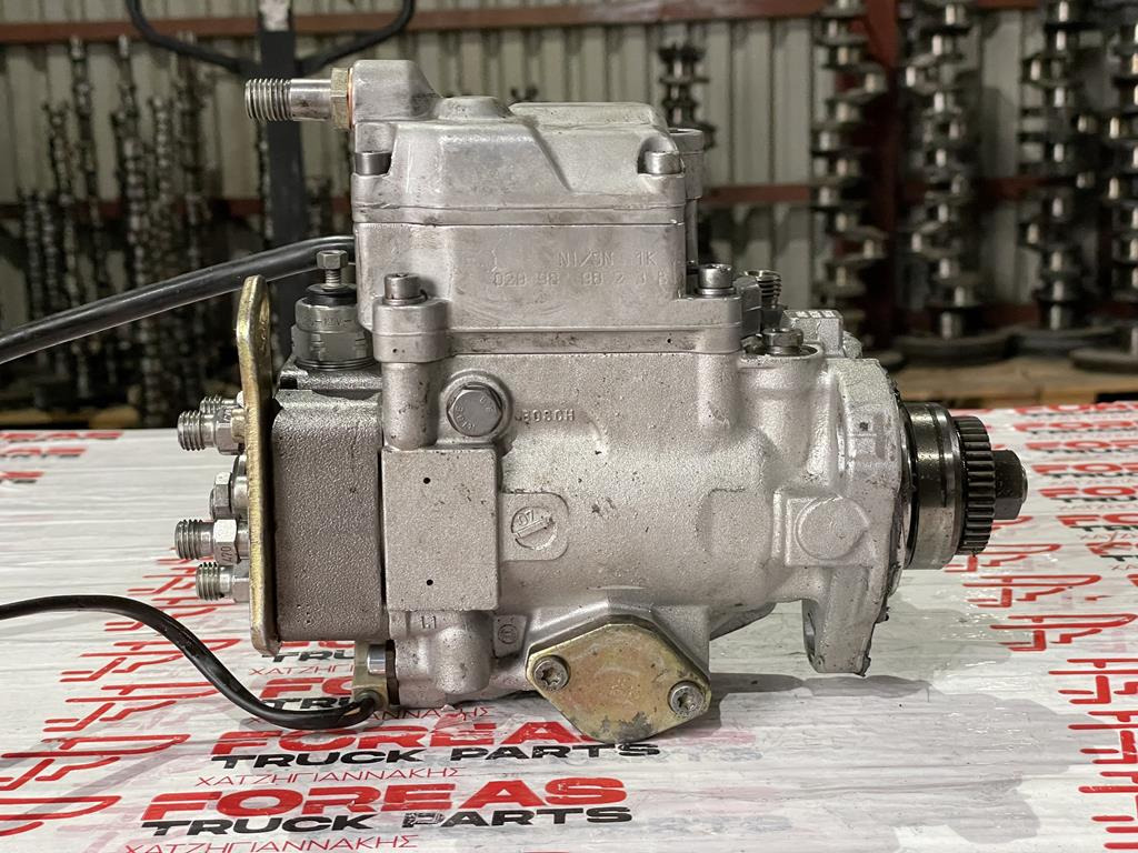 MERCEDES-BENZ SPRINTER - A 602 070 87 0180 - Bomba de aceite para Camión: foto 4 MERCEDES-BENZ SPRINTER - A 602 070 87 0180 - Bomba de aceite para Camión: foto 4