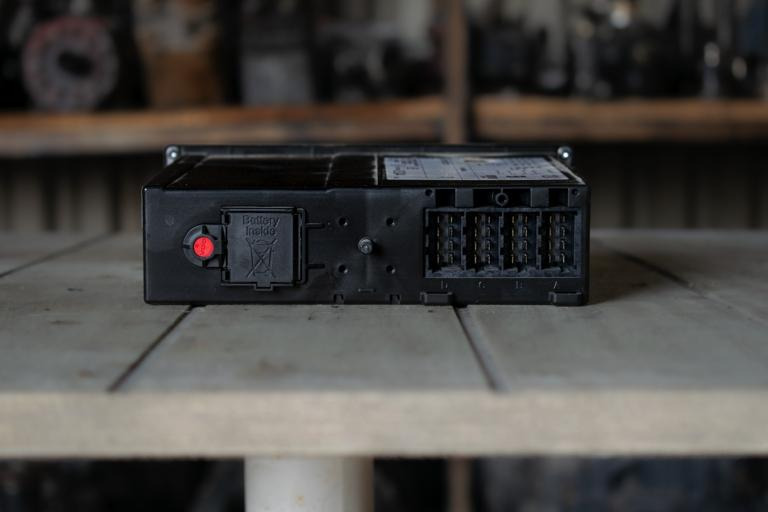 MERCEDES SPRINTER 12V - Tacógrafo para Camión: foto 3 MERCEDES SPRINTER 12V - Tacógrafo para Camión: foto 3