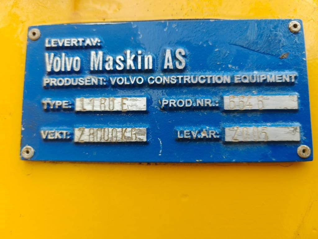 Arrendamiento de Volvo L 180 E  Volvo L 180 E: foto 17