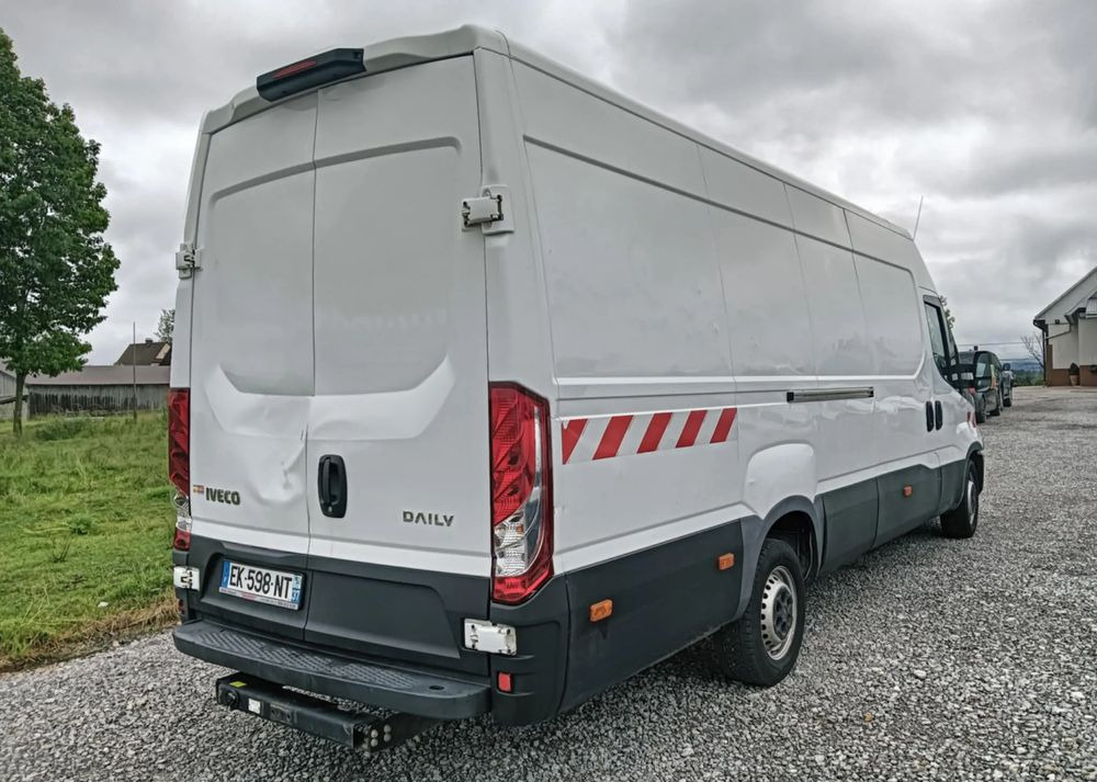 Iveco 35S14,35S13,35C13,35C12, - Furgón: foto 3 Iveco 35S14,35S13,35C13,35C12, - Furgón: foto 3