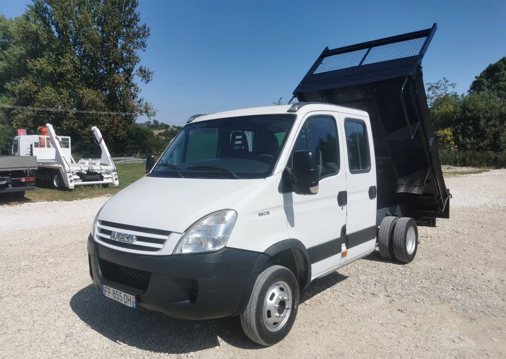 Iveco Daily 35C12 Brygadówka wywrotka Dubel hak kiper doka 35C13 - Furgoneta basculante: foto 1 Iveco Daily 35C12 Brygadówka wywrotka Dubel hak kiper doka 35C13 - Furgoneta basculante: foto 1