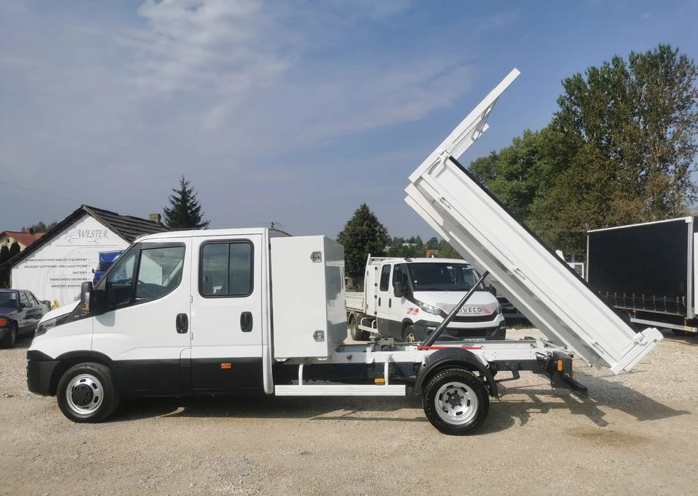 Iveco Daily 35C13 Brygadówka Klima 35-130 wywrotka kiper doka Dubel - Furgoneta basculante: foto 3 Iveco Daily 35C13 Brygadówka Klima 35-130 wywrotka kiper doka Dubel - Furgoneta basculante: foto 3