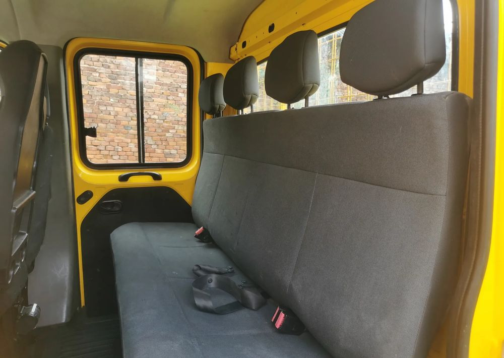 Arrendamiento de Renault Master 125dCi Brygadówka wywrotka Bliźniak kiper doka 7-osobowa Hak Renault Master 125dCi Brygadówka wywrotka Bliźniak kiper doka 7-osobowa Hak: foto 11 Arrendamiento de Renault Master 125dCi Brygadówka wywrotka Bliźniak kiper doka 7-osobowa Hak Renault Master 125dCi Brygadówka wywrotka Bliźniak kiper doka 7-osobowa Hak: foto 11