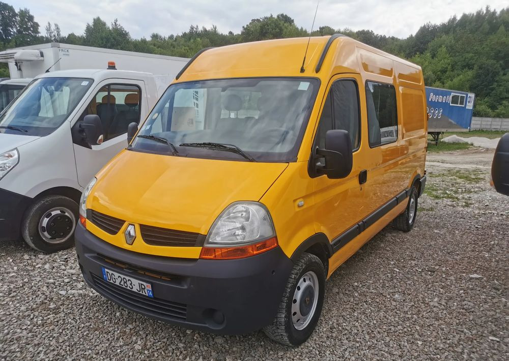 Arrendamiento de  Renault Master L2H2 doka 7-osobowy Dubel 120dCi Brygadówka Renault Master L2H2 doka 7-osobowy Dubel 120dCi Brygadówka: foto 17