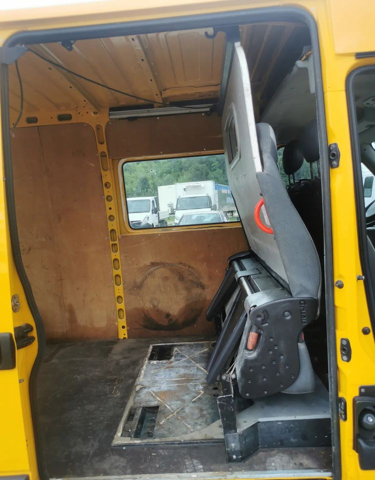Arrendamiento de  Renault Master L2H2 doka 7-osobowy Dubel 120dCi Brygadówka Renault Master L2H2 doka 7-osobowy Dubel 120dCi Brygadówka: foto 10