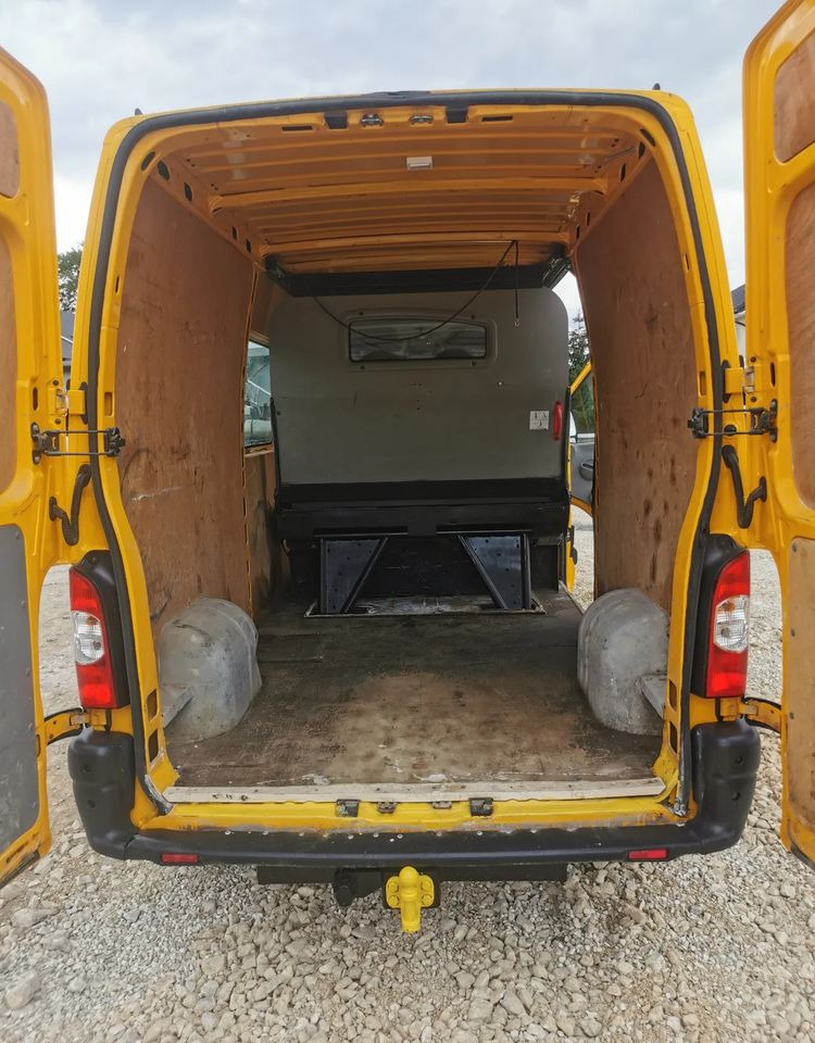Arrendamiento de  Renault Master L2H2 doka 7-osobowy Dubel 120dCi Brygadówka Renault Master L2H2 doka 7-osobowy Dubel 120dCi Brygadówka: foto 8