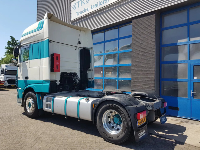 DAF XF 460 XF 460 ADR EX/II, EX/III, FL,OX and AT Leather Int. Night Airco - Cabeza tractora: foto 4 DAF XF 460 XF 460 ADR EX/II, EX/III, FL,OX and AT Leather Int. Night Airco - Cabeza tractora: foto 4