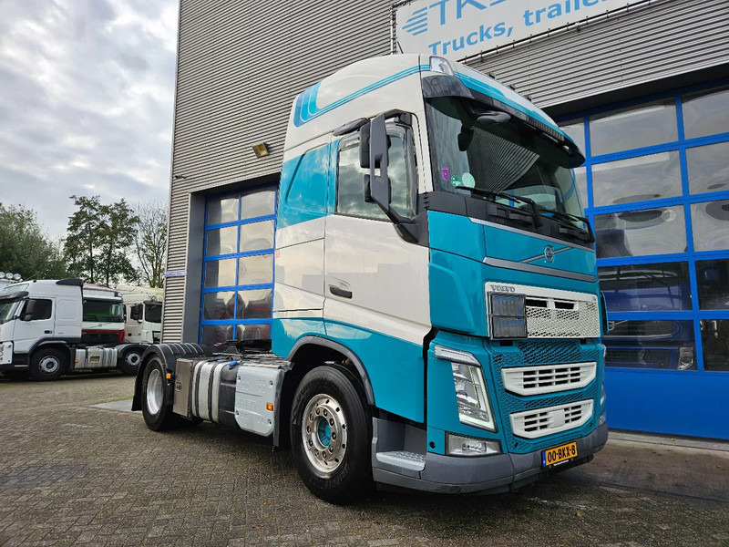 Volvo FH 460 ADR EX/II, EX/III, FL and AT. I-Parc Cool Apk 5-2026 Smart Tacho Pto - Cabeza tractora: foto 5 Volvo FH 460 ADR EX/II, EX/III, FL and AT. I-Parc Cool Apk 5-2026 Smart Tacho Pto - Cabeza tractora: foto 5