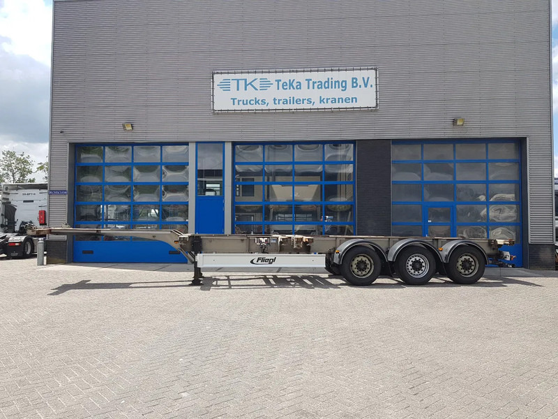 Fliegl SDS 380 MULTI BPW Disc Lift axle - Semirremolque portacontenedore/ Intercambiable: foto 2 Fliegl SDS 380 MULTI BPW Disc Lift axle - Semirremolque portacontenedore/ Intercambiable: foto 2