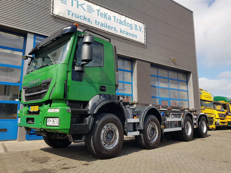 Iveco Stralis 450 8x4 Steel Nieuwe Apk/TÜV 430.000 km kettingsyst 30 ton - Camión portacontenedore/ Intercambiable: foto 1 Iveco Stralis 450 8x4 Steel Nieuwe Apk/TÜV 430.000 km kettingsyst 30 ton - Camión portacontenedore/ Intercambiable: foto 1