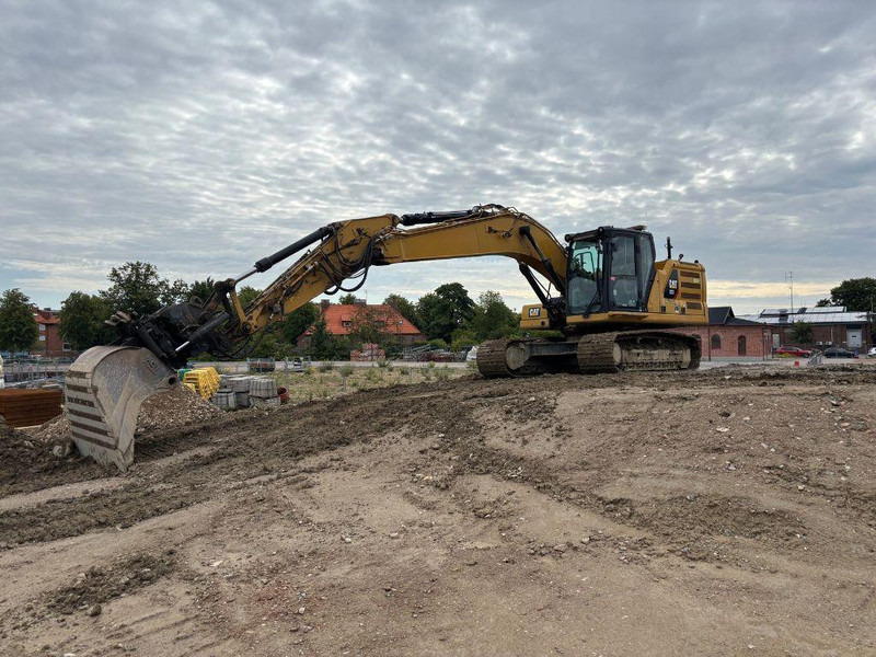 Caterpillar 323 - Excavadora de cadenas: foto 1 Caterpillar 323 - Excavadora de cadenas: foto 1