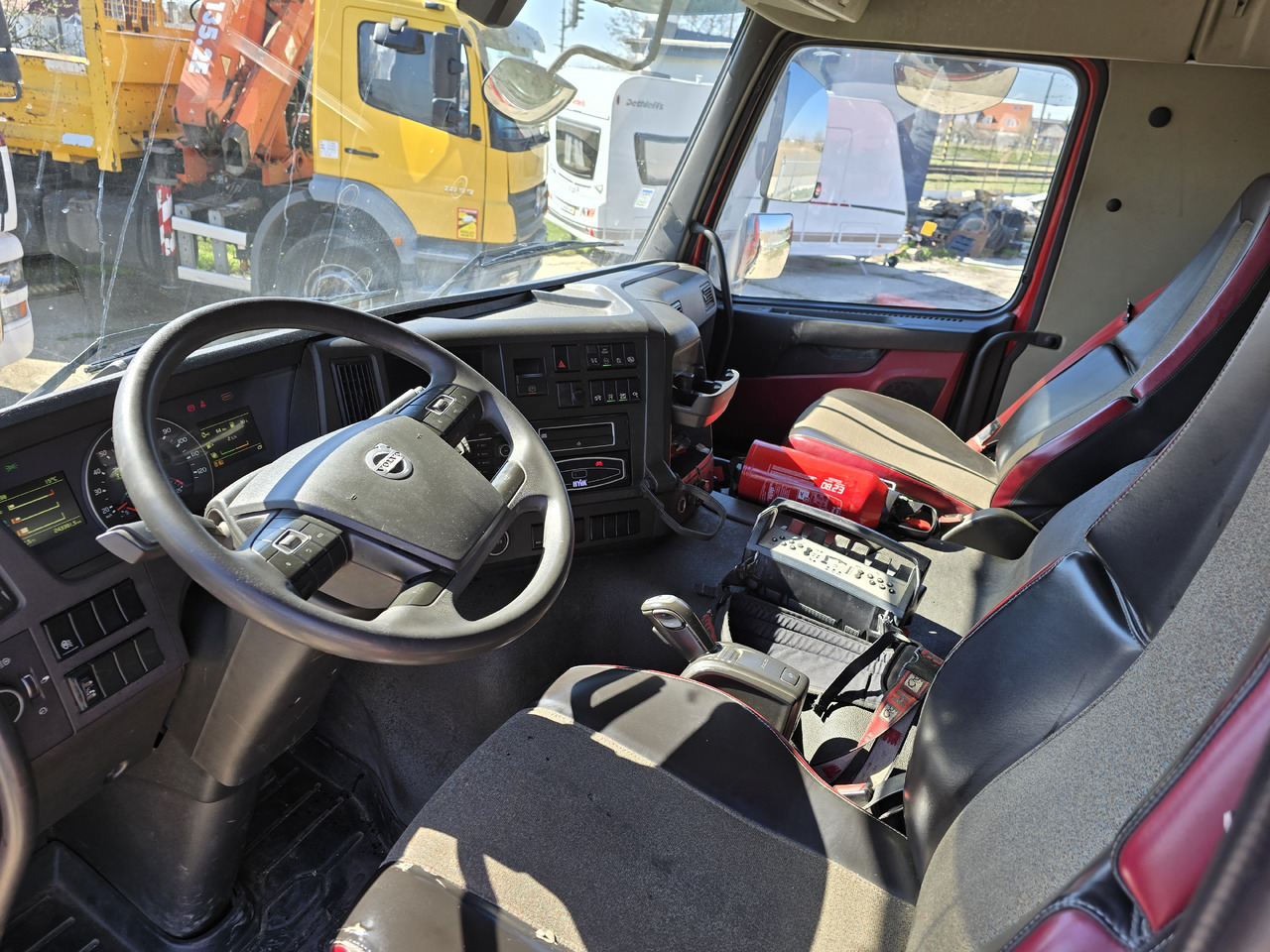 Camión multibasculante, Camión grúa VOLVO FMX 420 6X4 / HIAB 144B-hiduo / hook system: foto 8